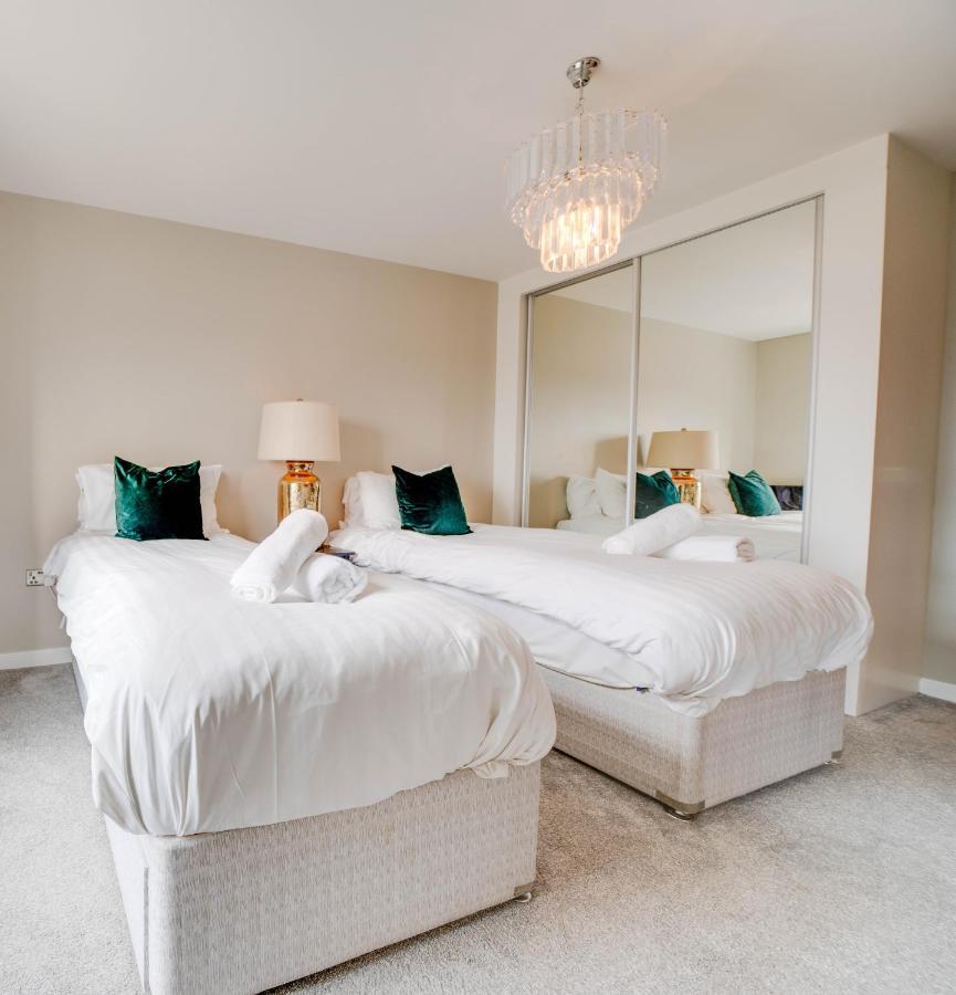 Tallest Building In The City Centre Sleeps 5 Incredible City Mountain And Lagan Views Belfast Exterior photo